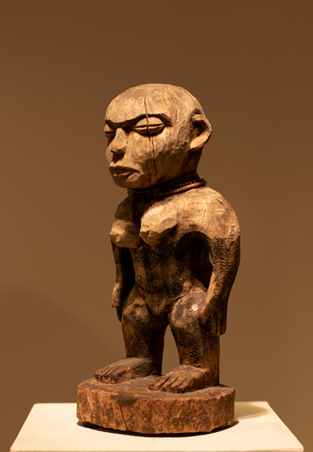Antiquités africaines |  Statue Statue Fon Dahomey - Benin | Profil droite  