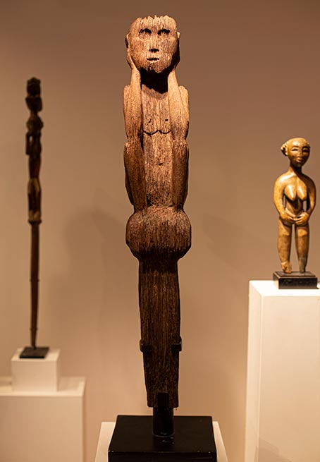 Antiquités asiatique | Statue  Dayak |  Indonésie