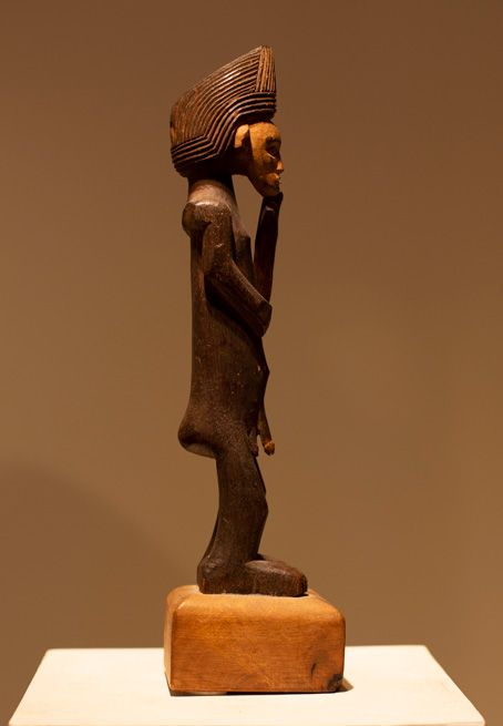 Antiquités africaines |  Statue Tshokwe - République démocratique du Congo | Trois quart  